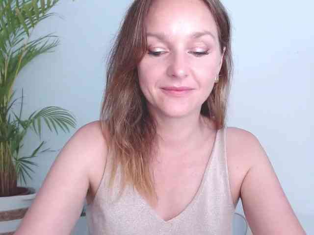 SecretAlicia webcam