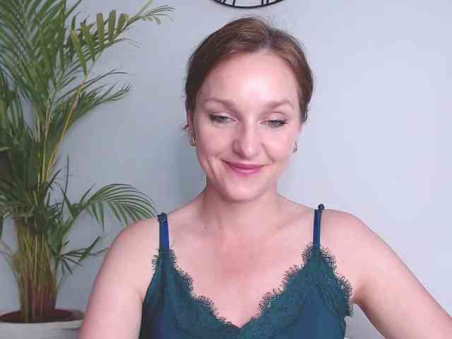 SecretAlicia webcam