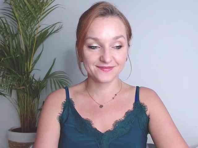 SecretAlicia webcam