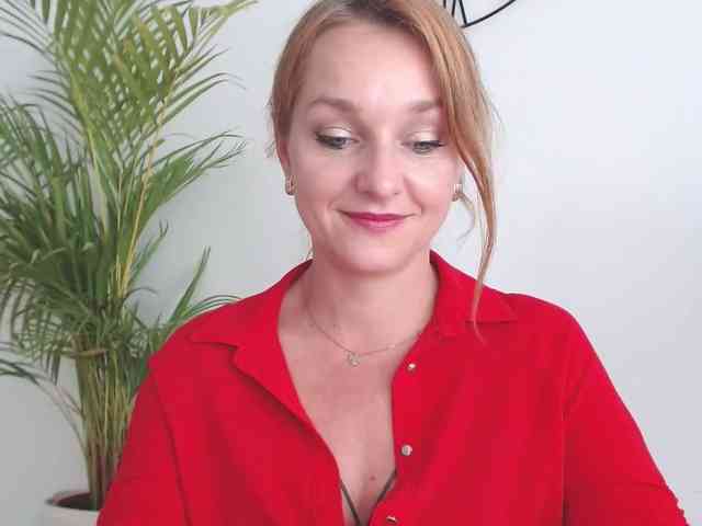 SecretAlicia webcam
