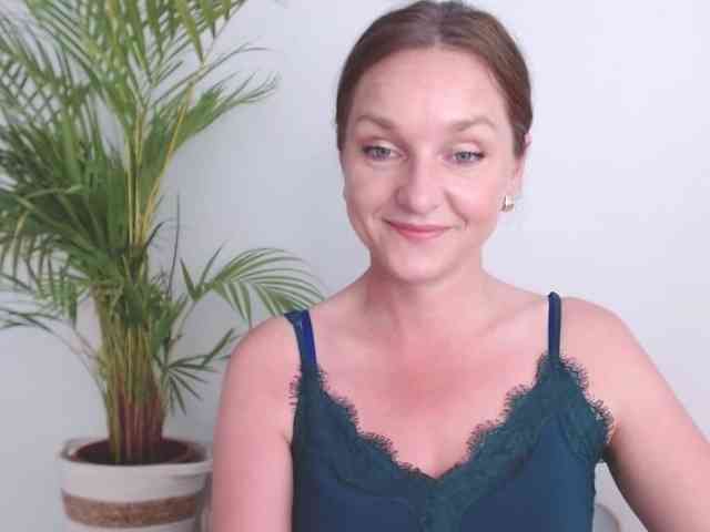 SecretAlicia webcam