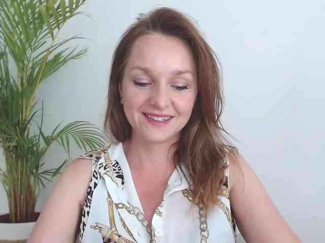 SecretAlicia webcam