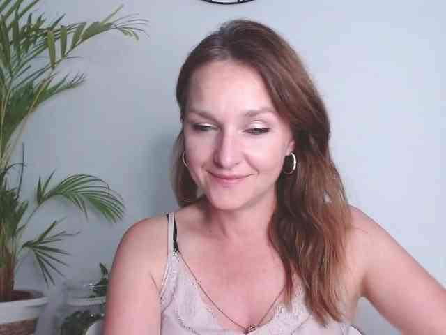SecretAlicia webcam