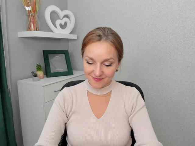 SecretAlicia webcam