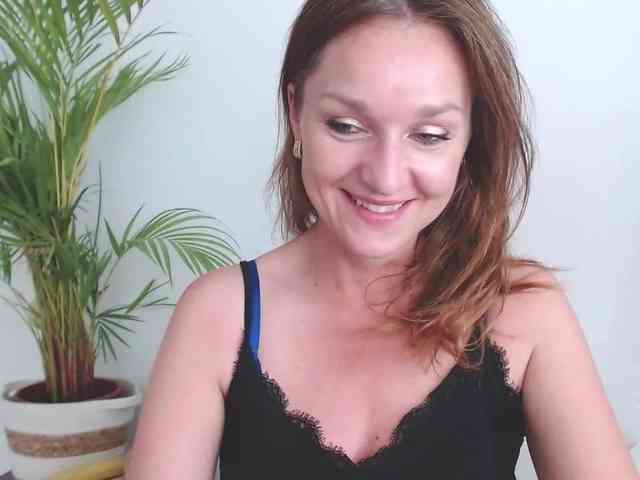 SecretAlicia webcam