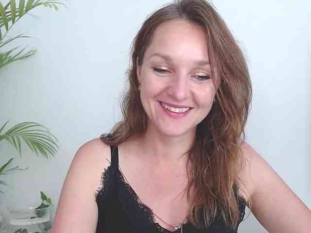 SecretAlicia webcam