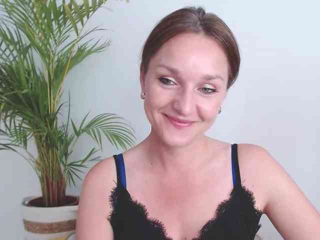 SecretAlicia webcam