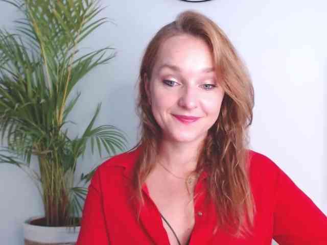 SecretAlicia webcam