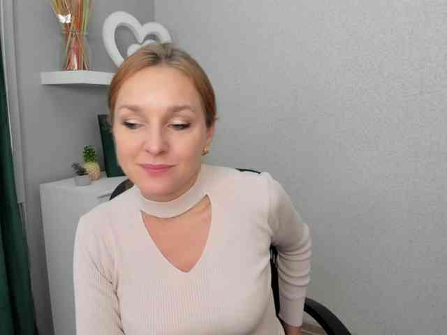 SecretAlicia webcam