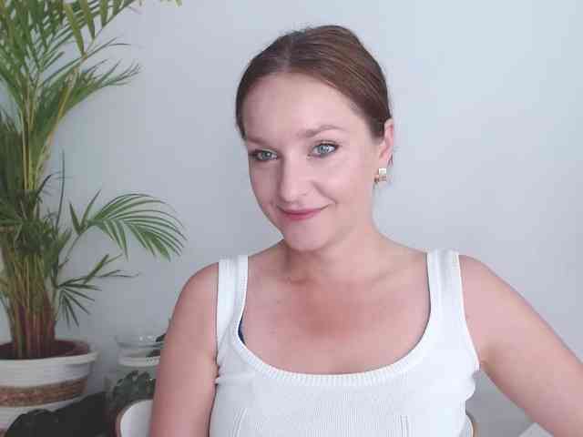 SecretAlicia webcam