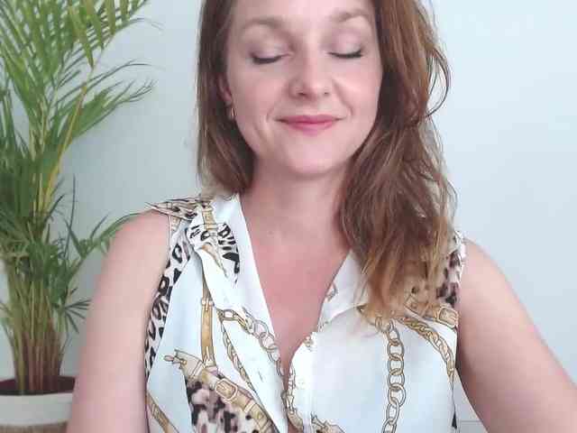 SecretAlicia webcam