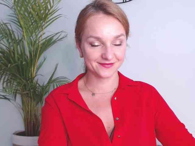 SecretAlicia webcam