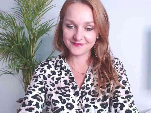 SecretAlicia webcam