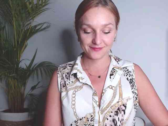 SecretAlicia webcam