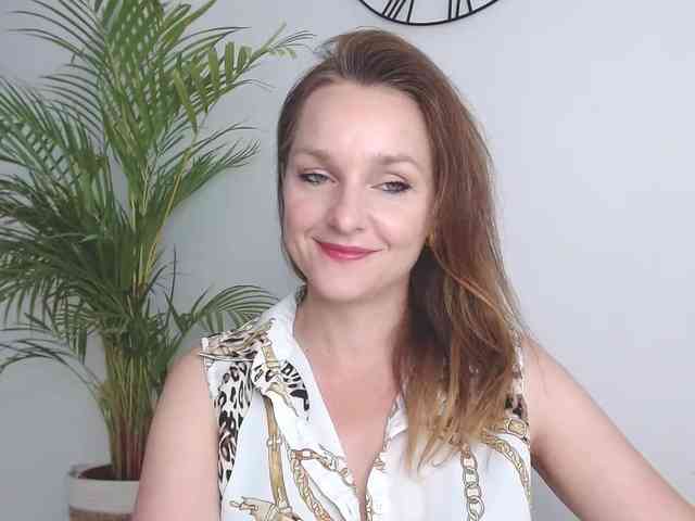 SecretAlicia webcam