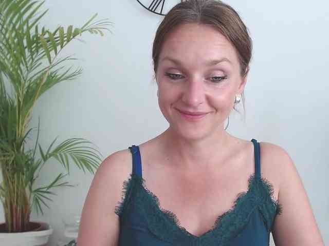 SecretAlicia webcam