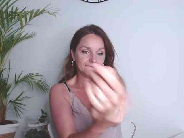 SecretAlicia webcam