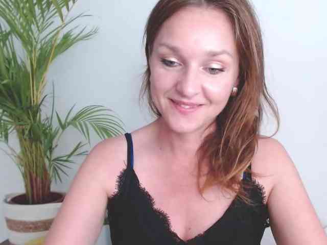 SecretAlicia webcam