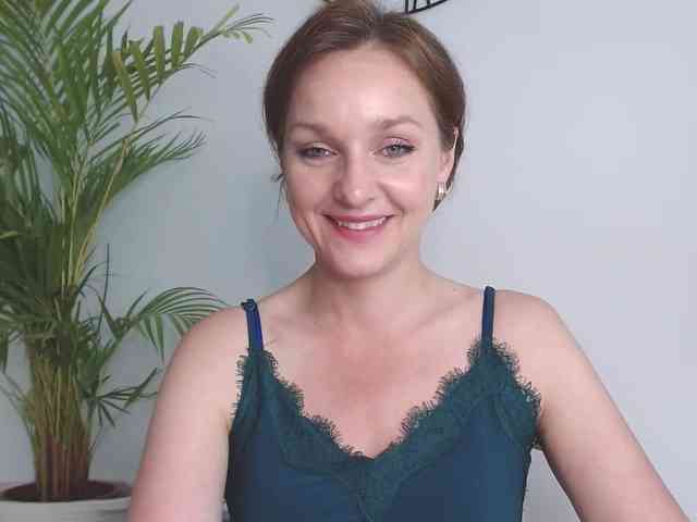 SecretAlicia webcam
