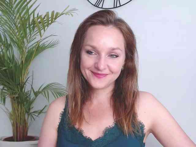 SecretAlicia webcam