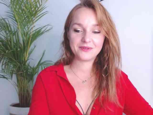 SecretAlicia webcam