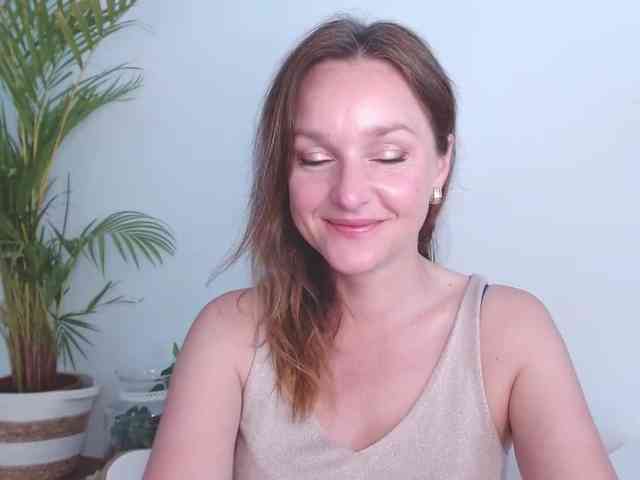 SecretAlicia webcam