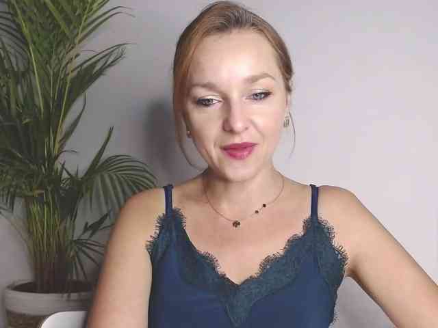 SecretAlicia webcam