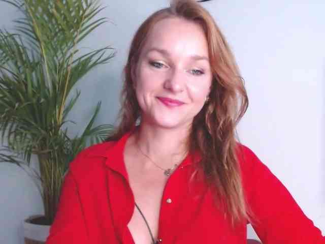 SecretAlicia webcam