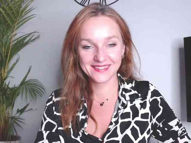 SecretAlicia webcam