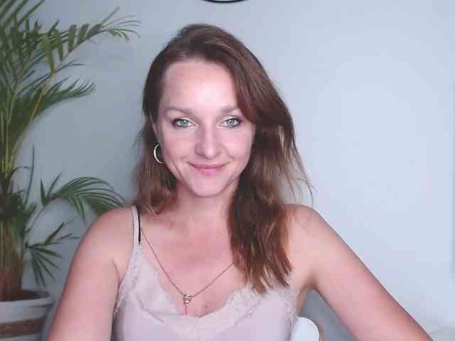 SecretAlicia webcam