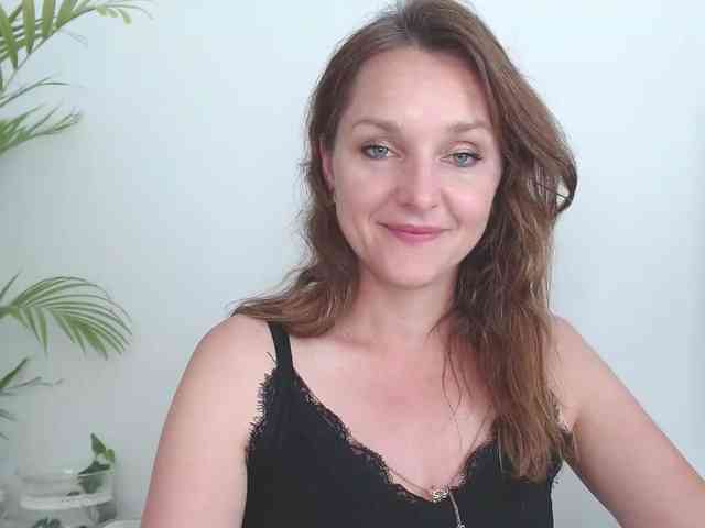SecretAlicia webcam