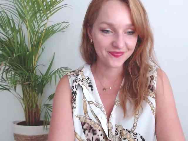 SecretAlicia webcam