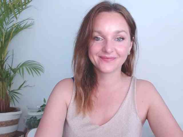 SecretAlicia webcam