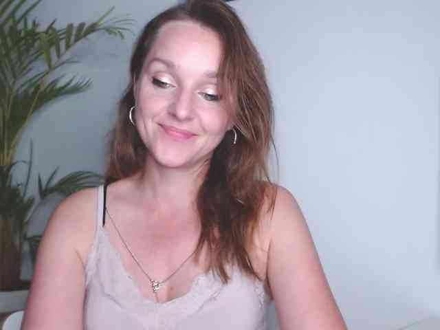 SecretAlicia webcam