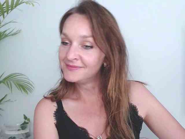 SecretAlicia webcam