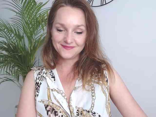 SecretAlicia webcam