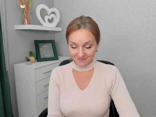 SecretAlicia webcam
