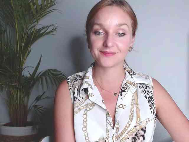 SecretAlicia webcam