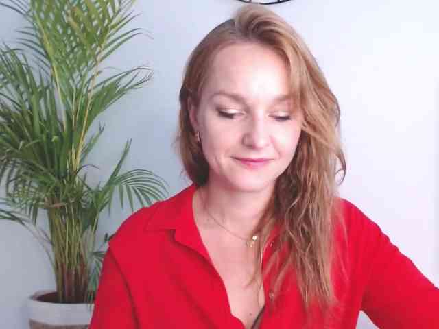 SecretAlicia webcam