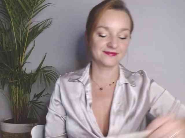 SecretAlicia webcam