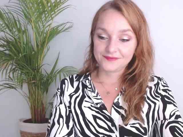 SecretAlicia webcam