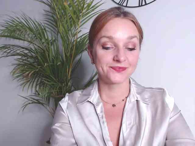 SecretAlicia webcam