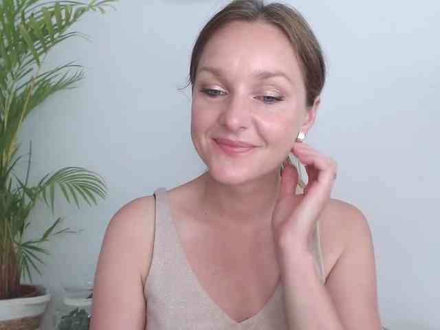 SecretAlicia webcam