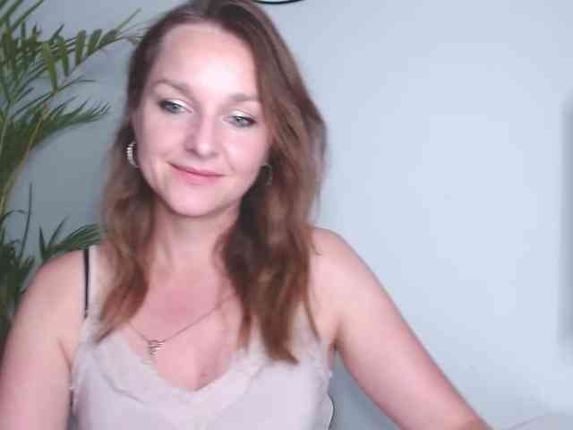 SecretAlicia webcam