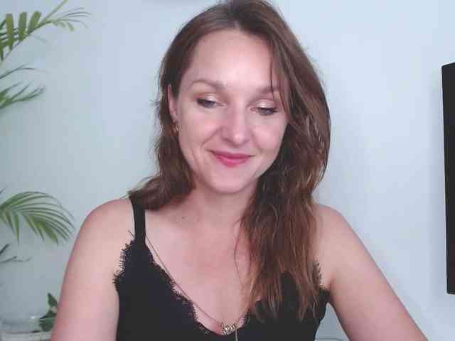 SecretAlicia webcam