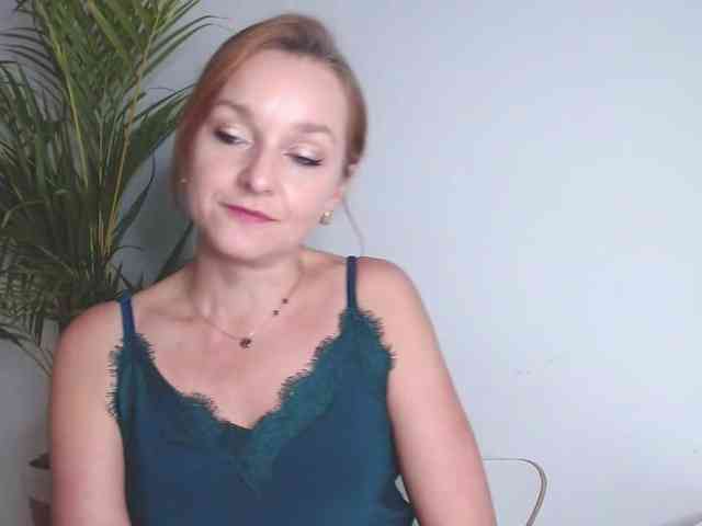 SecretAlicia webcam