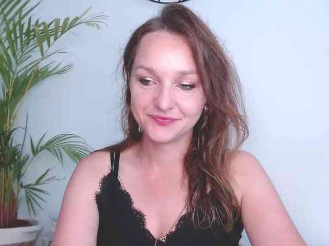 SecretAlicia webcam