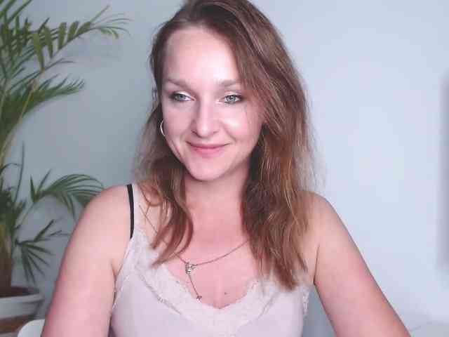 SecretAlicia webcam
