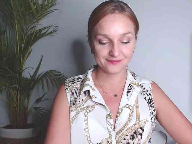SecretAlicia webcam