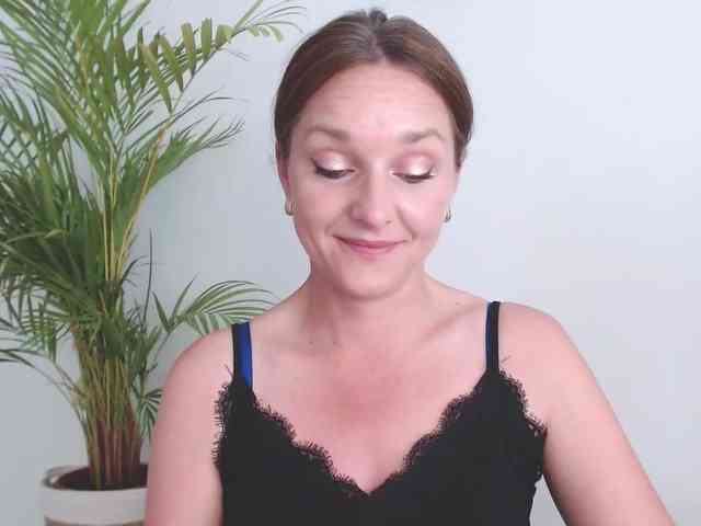 SecretAlicia webcam